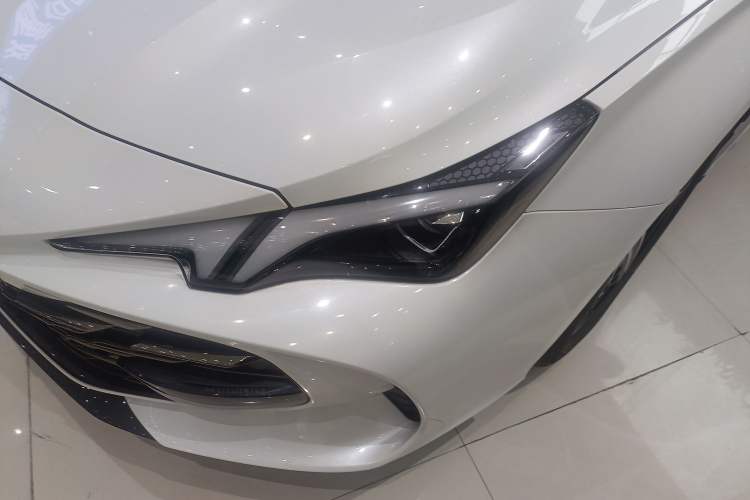 Used MG 7 2023 1.5T DCT Luxurious Supreme Edition
