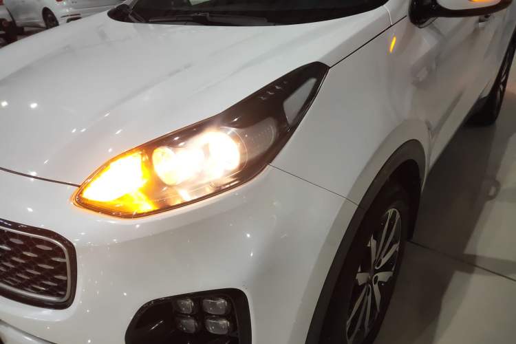 Used Kia KX5 2016 1.6T Automatic Two-Wheel Drive DLX
