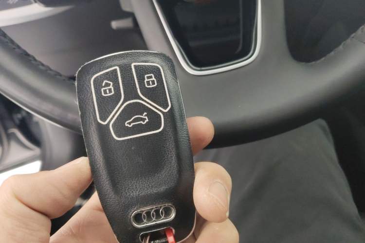 Used Audi A4L 2020 40 TFSI Fashion Dynamic Model