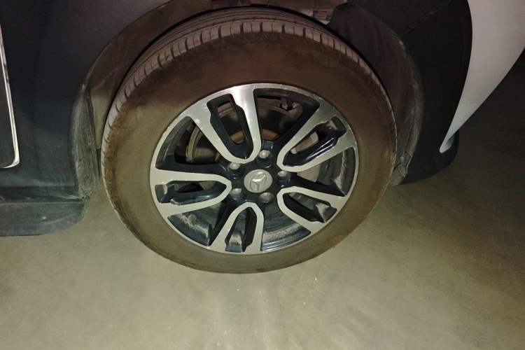 Used FAW Yingzhi G5 2016 1.5L CVT Elite Edition
