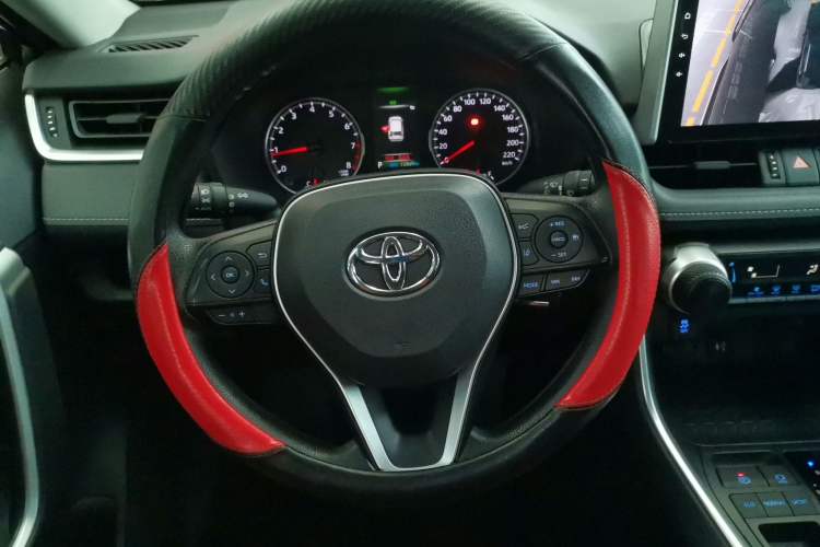 Used Toyota RAV4 2020 2.0L CVT Two-Wheel Drive Urban Edition
