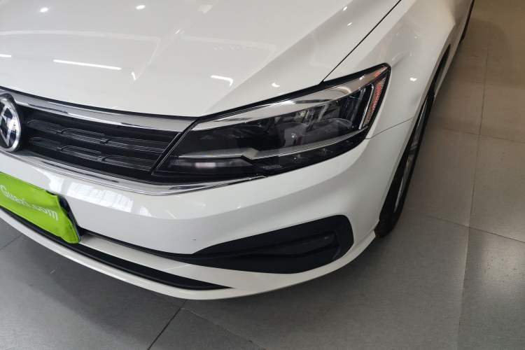 Used Volkswagen Lamando 2019 230TSI DSG Fashion Edition China VI
