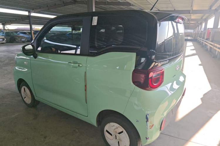 Used Chery QQ Ice Cream 2022 170km Sundae Phosphate Lithium-Ion
