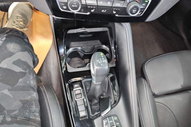 Used BMW X1 2019 xDrive20Li Luxury Model