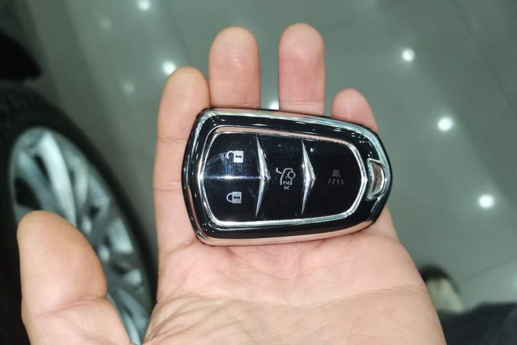 Used Cadillac XT4 2021 28T Two-Wheel Drive Tech Edition
