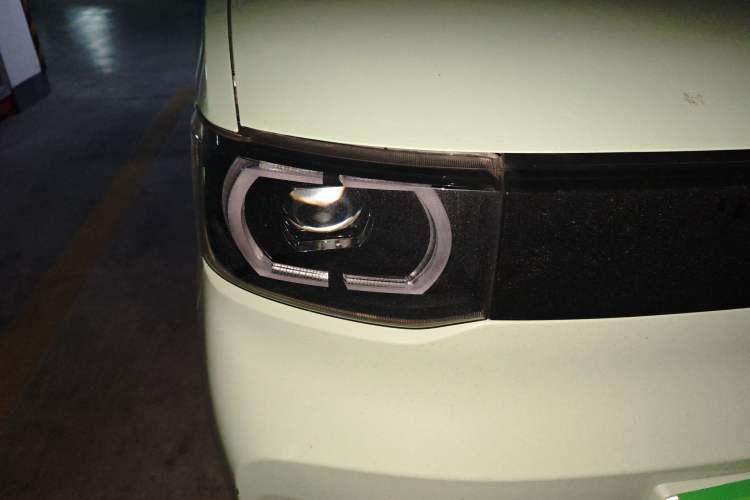 Used Wuling Hongguang MINIEV 2021 Macaron Premium Model – Lithium Iron Phosphate
