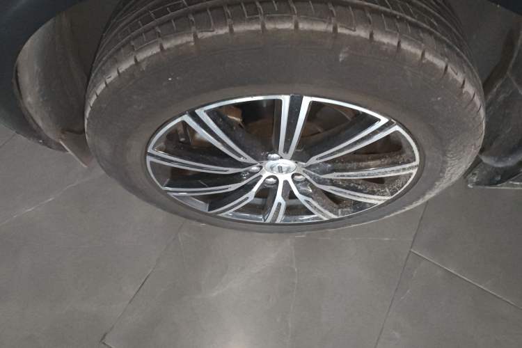 Used Volvo XC60 2018 T5 4x4 Zhiya Luxury Edition