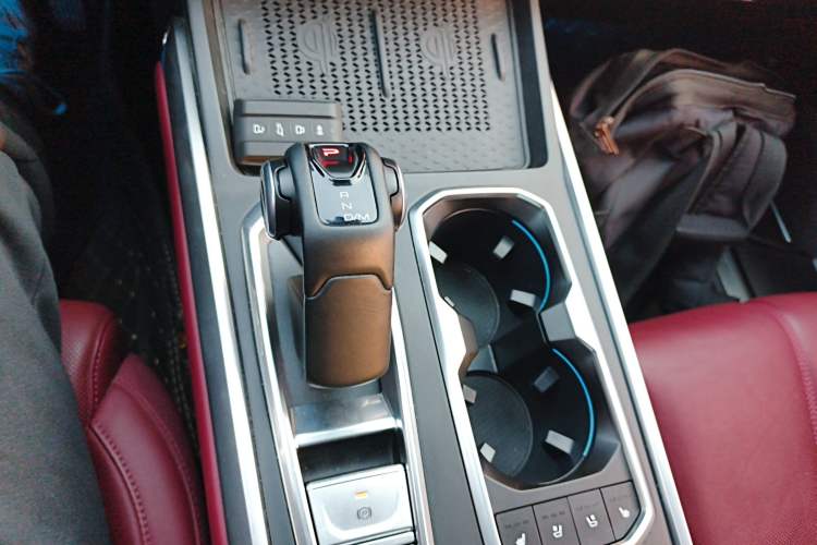 Used Tank 400 New Energy 2024 Hi4-T City Edition
