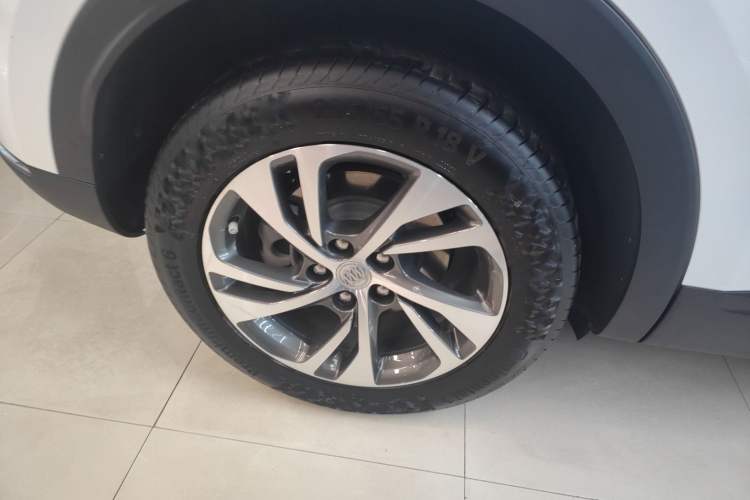 Used Buick Envision 2020 Onix S 652T Two-Wheel Drive Elite Model
