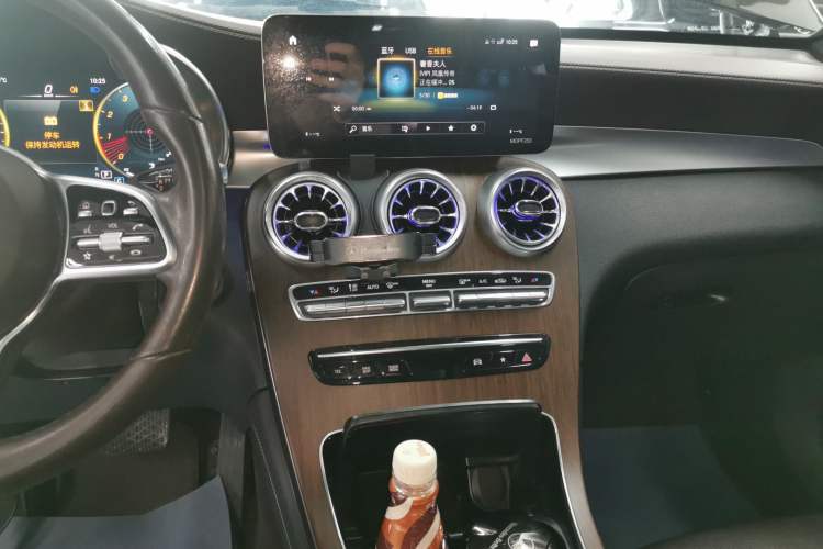 Used Mercedes-Benz GLC 2021 GLC 300 L 4MATIC Dynamic Model
