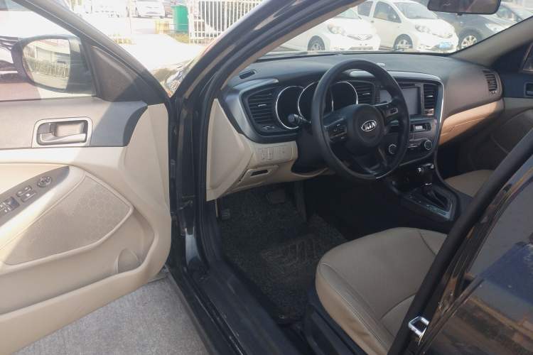 Used Kia K5 2015 2.0L Automatic GL
