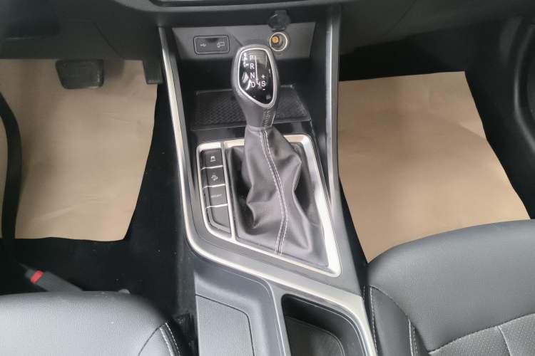 Used Geely Auto Vision X3 2020 1.5L CVT Luxury Model
