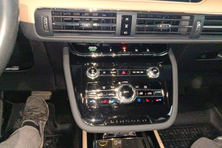 Used Lincoln Corsair 2022 2.0T Two-Wheel Drive Luxury Edition
