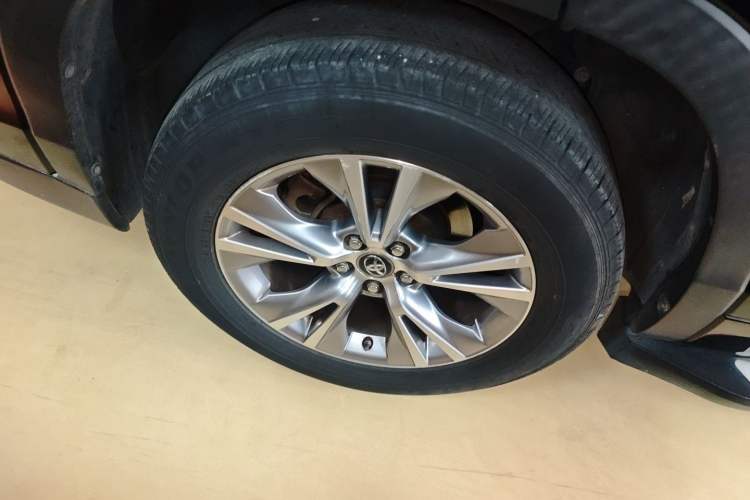 Used Toyota Highlander 2015 2.0T Two-Wheel Drive Elite Edition 5 Seats