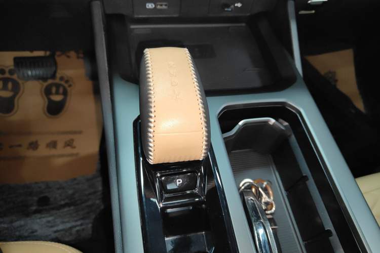 Used Geely Auto Haoyue L 2023 2.0T DCT Flagship Version