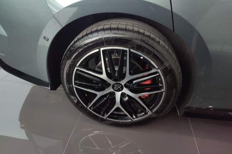 Used BYD Han L 2025 DM-p Four-Wheel-Drive LiDAR Flagship Model