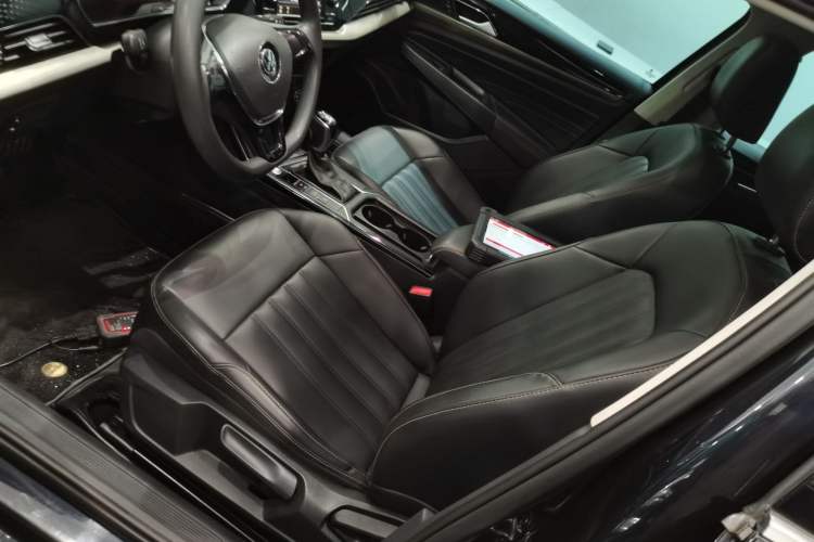 Used Volkswagen Passat 2019 280TSI Business Edition China VI
