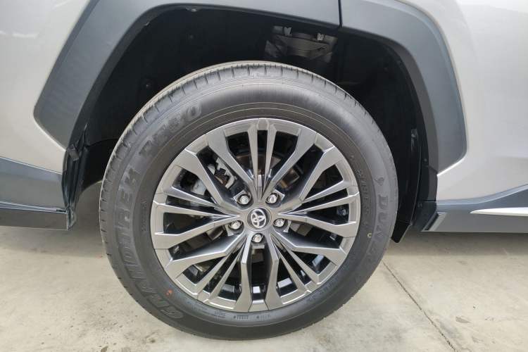 Used Toyota Wildlander 2023 2.0L CVT Four-Wheel Drive Luxury PLUS Edition
