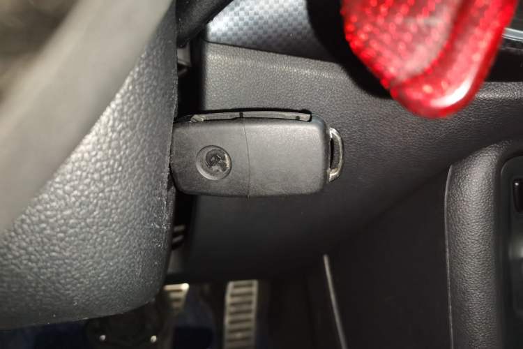 Used Volkswagen Beetle 2013 2.0 TSI Top-Trim Model
