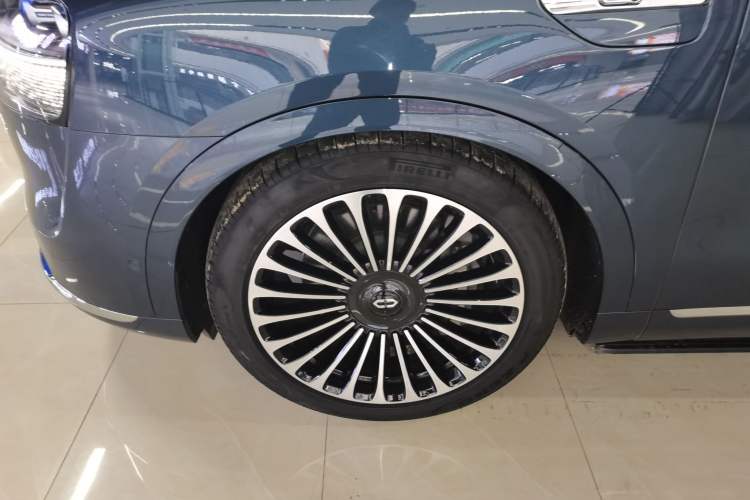 Used Hima AITO M9 2024 Range-Extended Ultra Version 52 kWh 5-Seater Model
