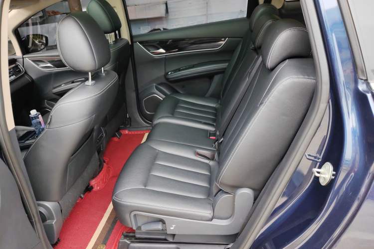Used BYD Song MAX 2017 1.5T Automatic Smart Connect Elite 7-Seater
