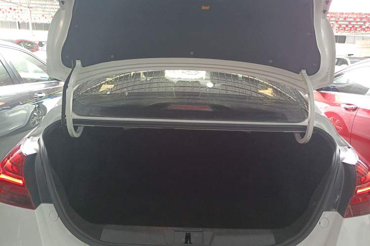 Used Geely Auto Emgrand 2018 1.5L CVT Upward Connect Edition
