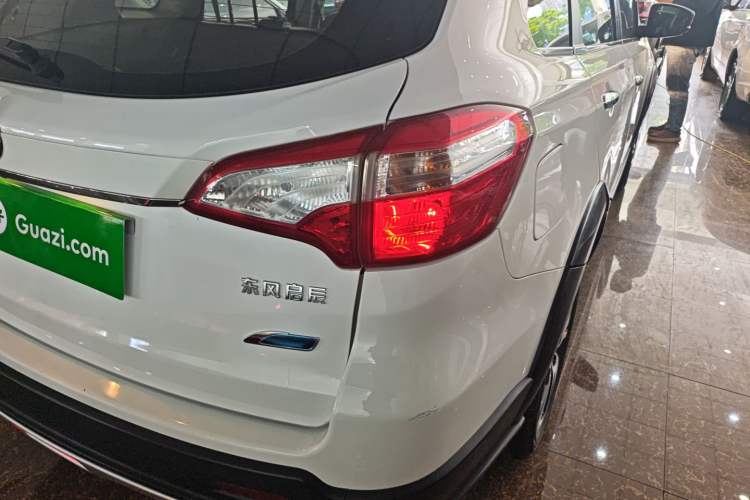 Used Venucia T70X 2016 2.0L CVT SmartFun Sport Edition