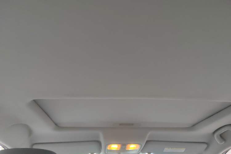 Used Changan CS75 2014 1.8T Automatic Elite Model China IV Standard
