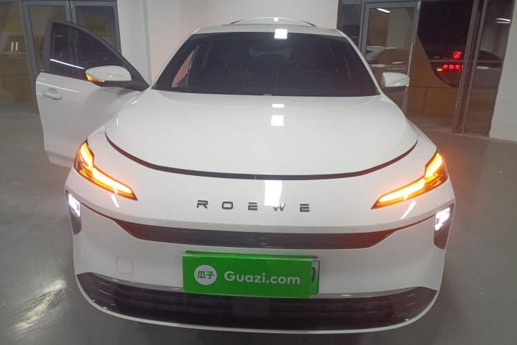 Used Roewe D6 2025 450km Deluxe Edition
