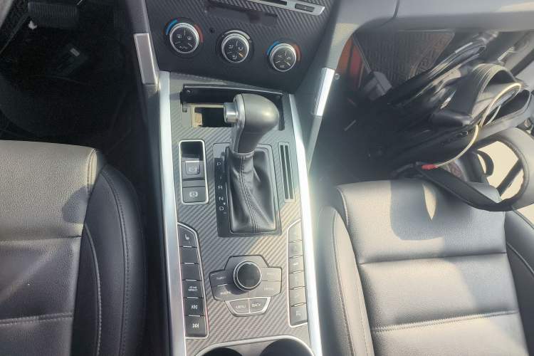 Used Haval H7 2016 Blue-Label H7 2.0T Automatic Luxury Model