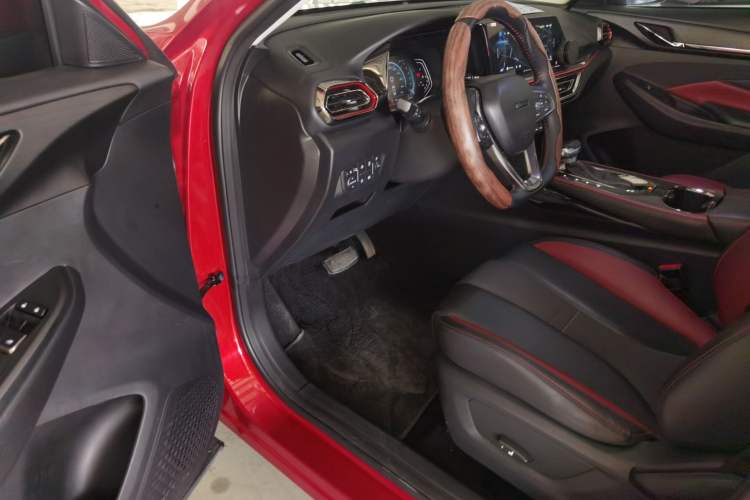 Used Oshan X5 2021 1.5T DCT Flagship Edition
