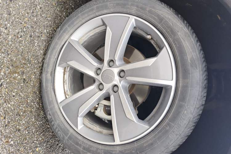 Used Geely Auto Haoyue L 2023 2.0T DCT Flagship Version
