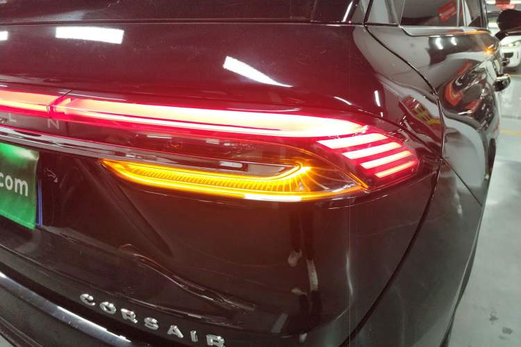 Used Lincoln Corsair 2024 2.0T Two-Wheel Drive Deluxe Edition
