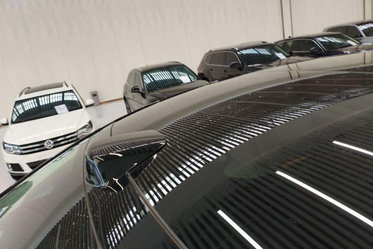 Used Li Auto MEGA 2024 Ultra Model
