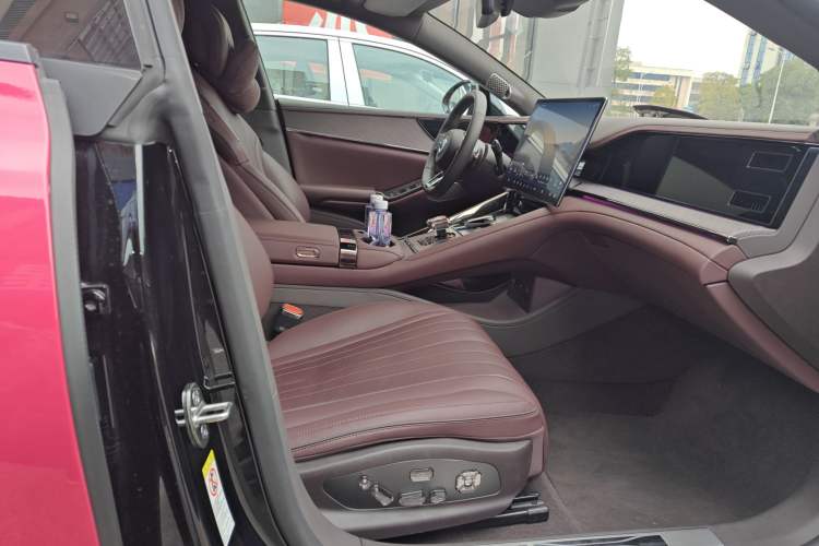 Used Denza Z9GT 2024 1100 Four-Wheel Drive Max Edition