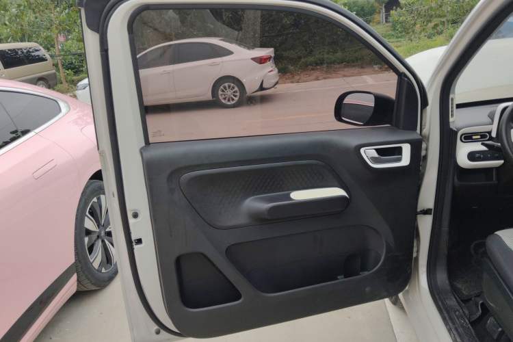 Used Wuling Hongguang MINIEV 2024 3rd Generation 215km Advanced Version