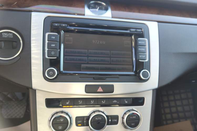 Used Volkswagen Magotan 2012 Travel Edition 2.0 TSI Comfort Version