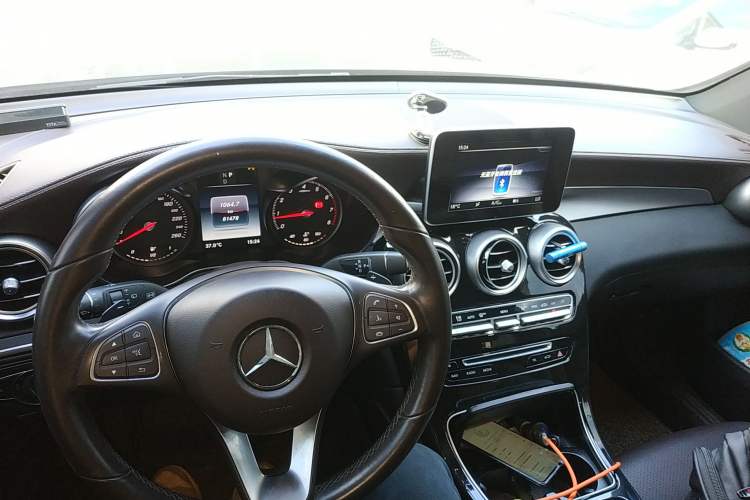 Used Mercedes-Benz GLC 2018 GLC 260 4MATIC Dynamic Edition

