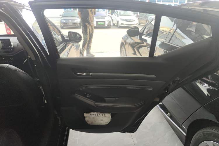 Used Nissan Teana 2019 2.0L XL Upper SmartDrive Version
