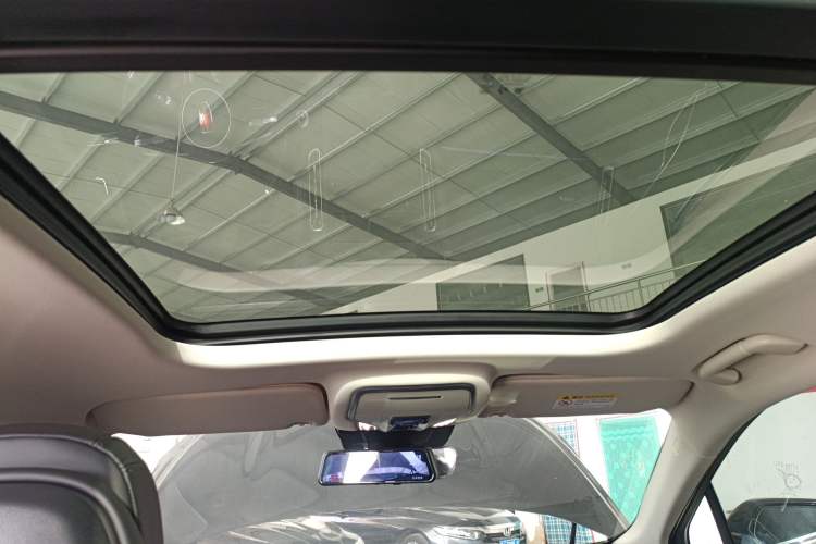 Used Hongqi HS3 2023 1.5T Two-Wheel Drive Shanwei Edition
