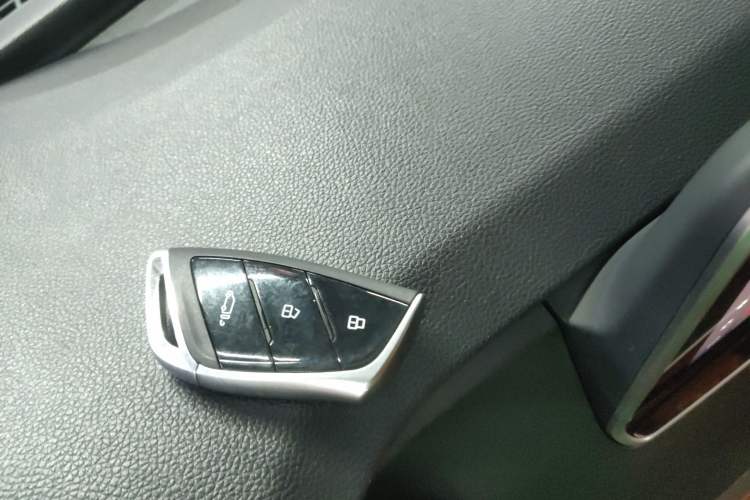 Used Iveco Fidato 2023 C30 Passenger Van 2.0T 110kW Automatic Xingtu Version Low Roof
