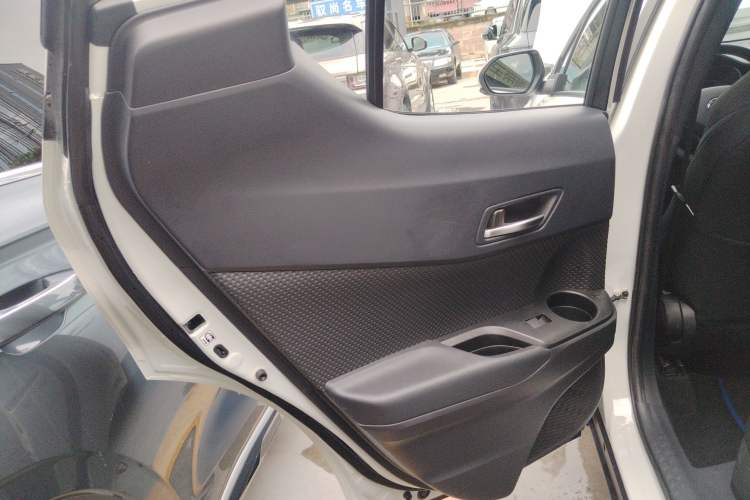 Used Toyota C-HR 2020 2.0L Comfort Edition
