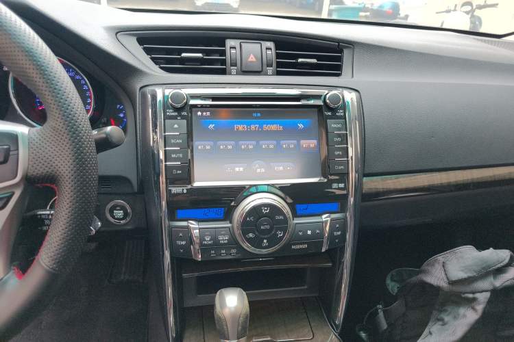 Used Toyota Reiz 2013 2.5V Shangrui Edition
