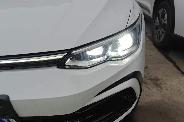 Used Volkswagen Golf 2023 280TSI DSG R-Line Lite
