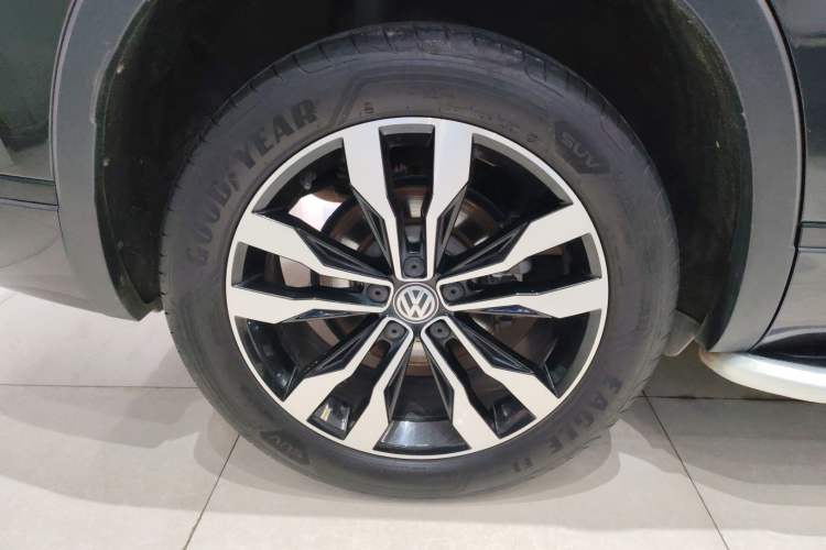 Used Volkswagen Tayron 2020 380TSI All-Wheel Drive R-Line Connected Version