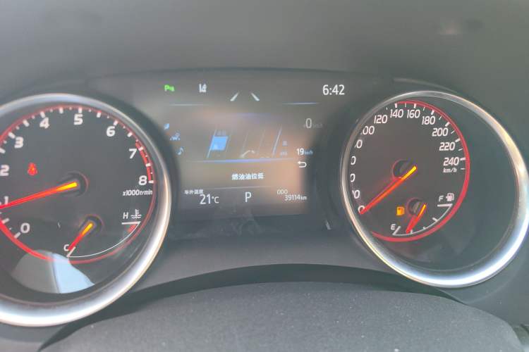 Used Toyota Camry 2021 2.0S FENGSHANG Edition
