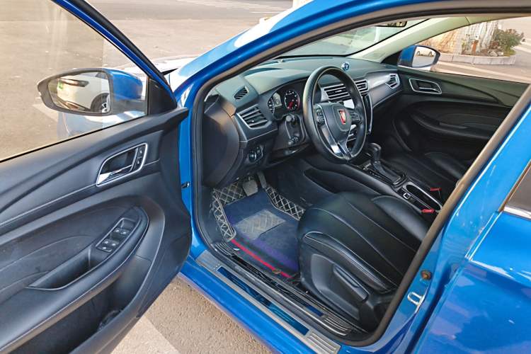 Used Roewe i5 2019 1.5L Automatic 4G Connected Langhao Edition
