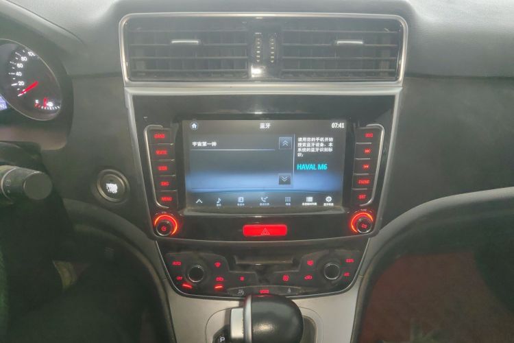 Used Haval M6 2019 1.5T DCT Two-Wheel Drive Value Edition China VI Standard
