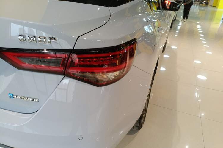 Used Nissan Sylphy 2023 Super Hybrid Electric Drive Ultra-Luxury Model