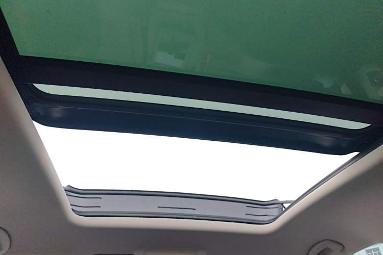 Used Volkswagen Viloran 2020 330TSI Business Edition
